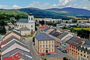 Město Štíty – pohled na náměstí